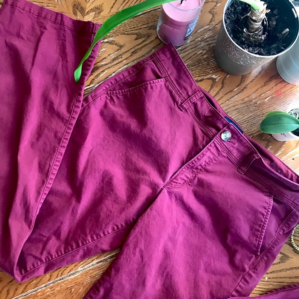 American Eagle Long Boot Cut Burgundy Pants